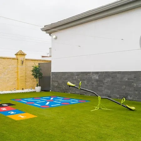 Casa De Invitados Hasta 6 Personas Circuito De Sevilla Carmona (Seville)